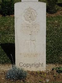 Salonika (Lembet Road) Military Cemetery - Court, Walter